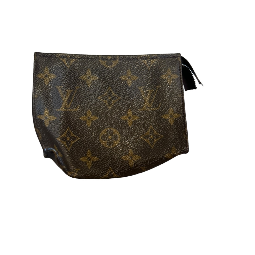 Louis Vuitton Monogram Poche Toilette Mb0968